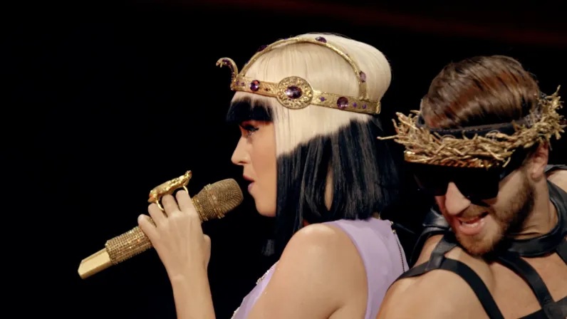 Katy Perry_Prismatic Tour 5